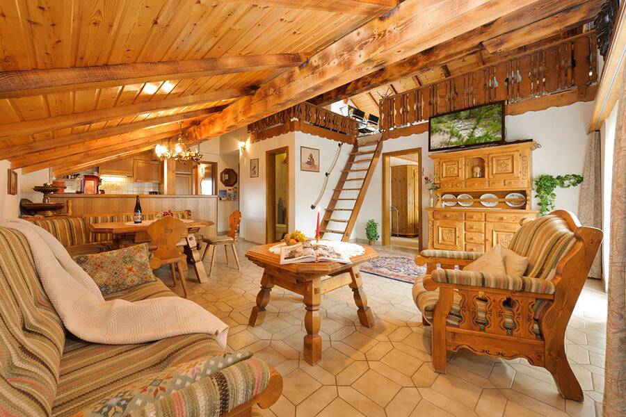 Ganze Ferienwohnung, Ferienwohnung Touring Galerie - Touring Galerie in Grächen, Walliser Alpen