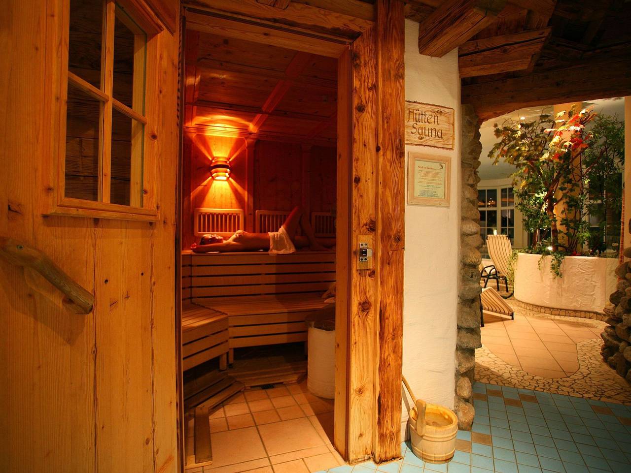 Hotel Neuwirt - Doppelzimmer in Schladming, Schladming-Dachstein