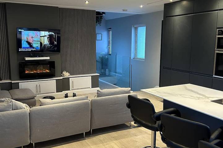 Ferienhaus für 10 Personen, mit Balkon in Dublin