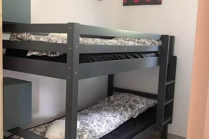 Gîte pour 4 personnes, avec balcon et jardin à Saint-Côme-de-Fresné - 2