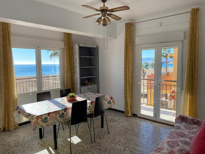 Gîte pour 5 personnes, avec vue et terrasse, animaux acceptés dans Bolnuevo - 4