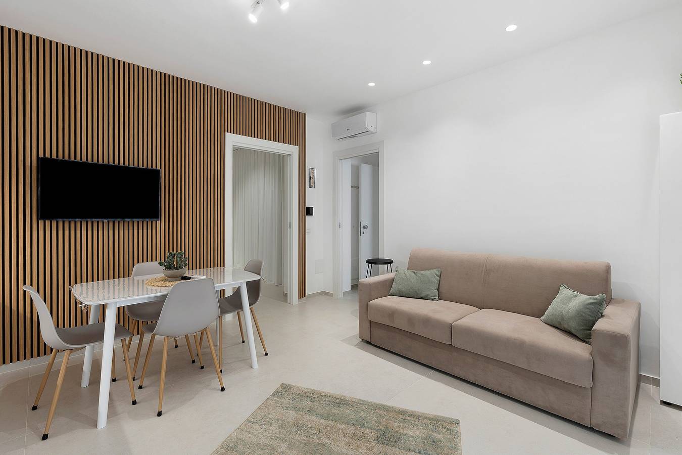 Apartamento entero, Apartamento 'Palazzo Tilde - 1 B' con vistas al mar, Wi-Fi y aire acondicionado in Marsala, Provincia de Trapani