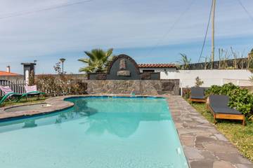 Apartamento De Vacaciones para 4 Personas en Ponta Delgada (Madeira), Isla de Madeira, Foto 1