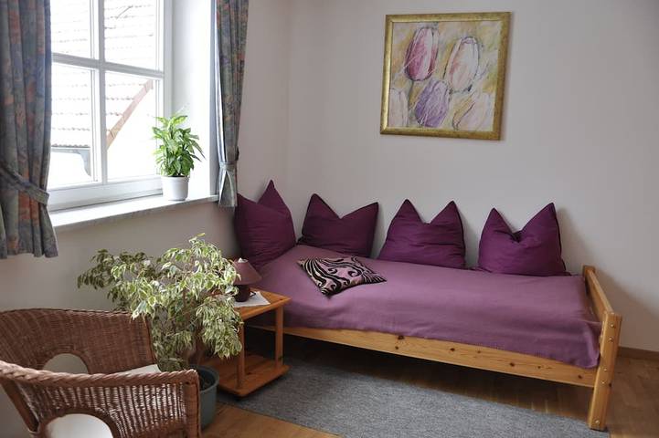 Ferienwohnung für 6 Personen, mit Terrasse und Garten in Ebensfeld - 3