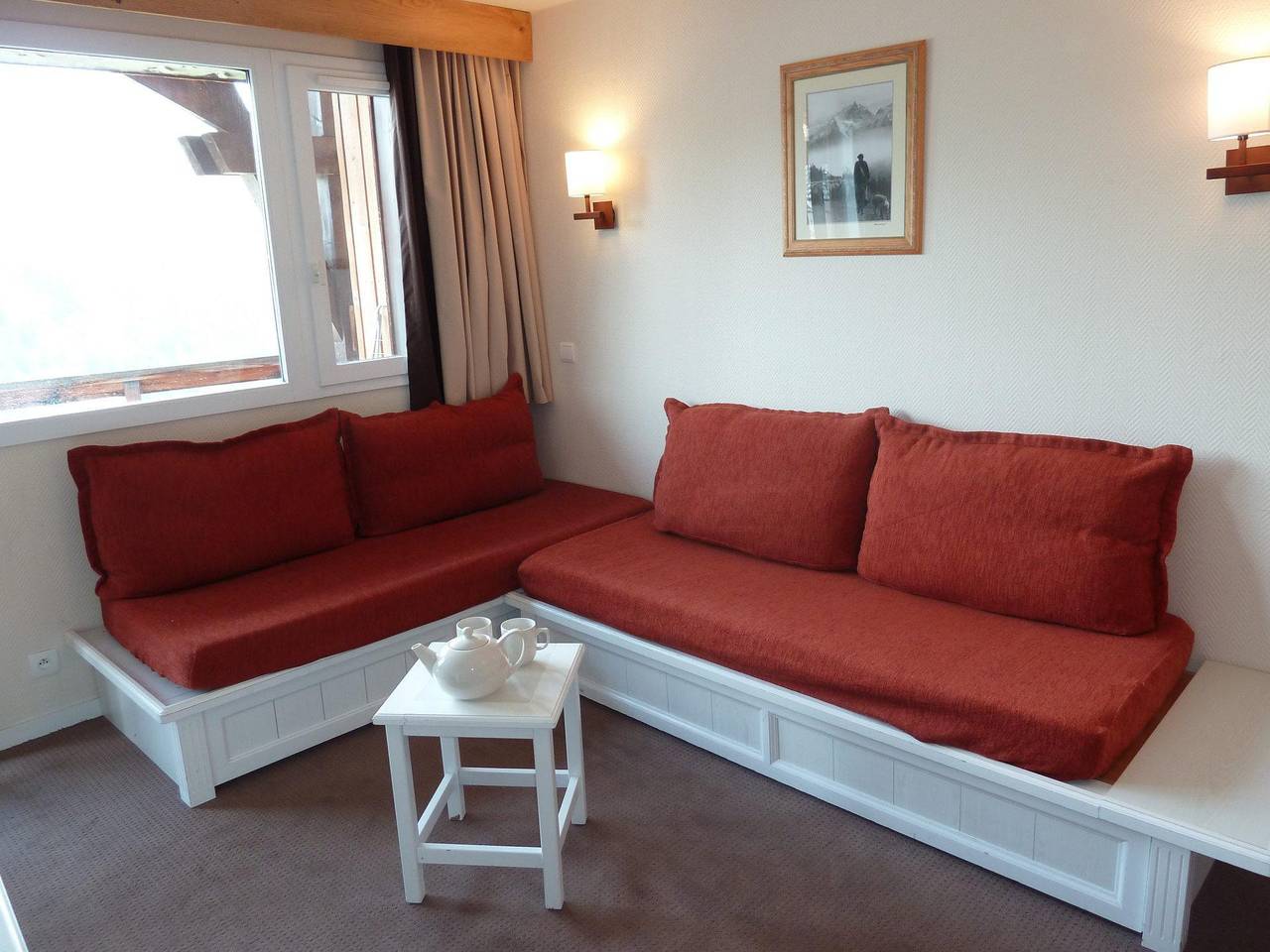 Entire apartment, Hôtel de la Falaise - 2 room apartment 5 people (604) in Morzine, Les Portes du Soleil