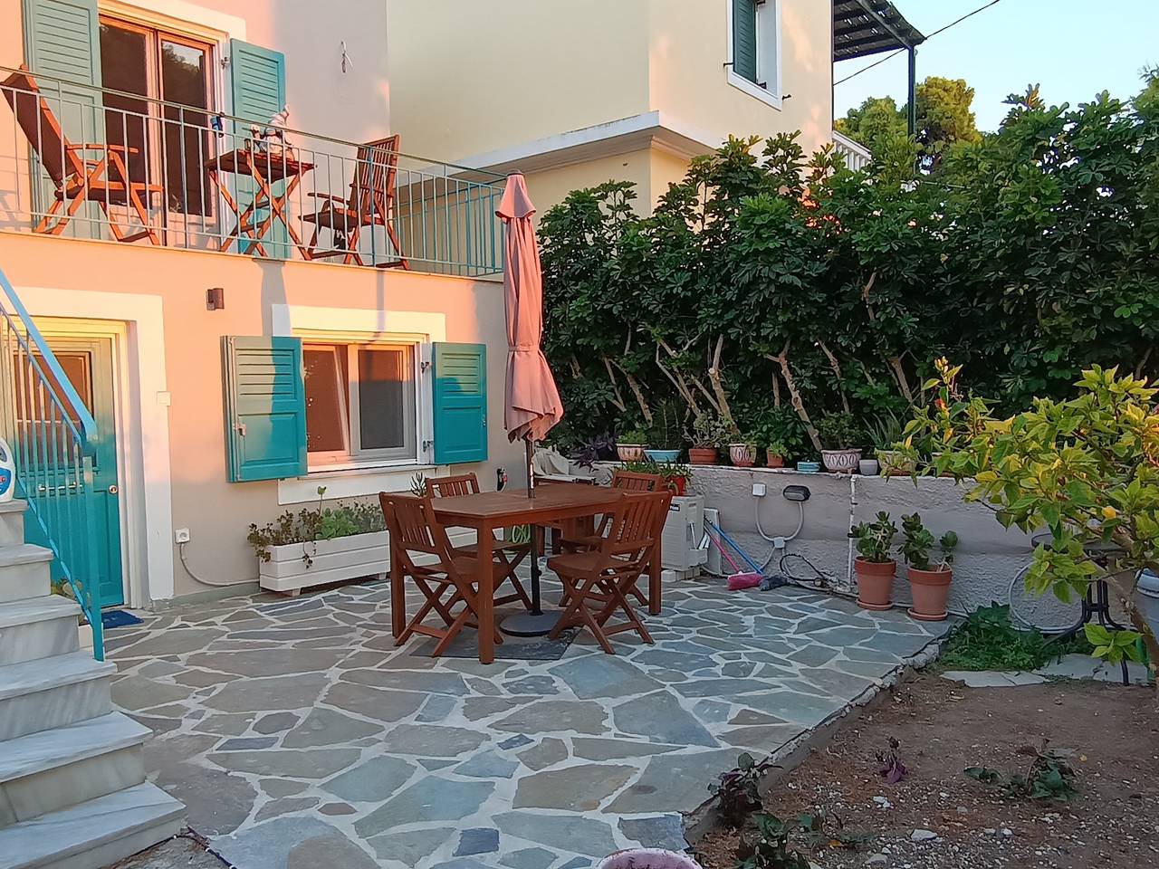 Thor & Freyja's of Poseidonia Syros Holiday House in Poseidonia, Syros