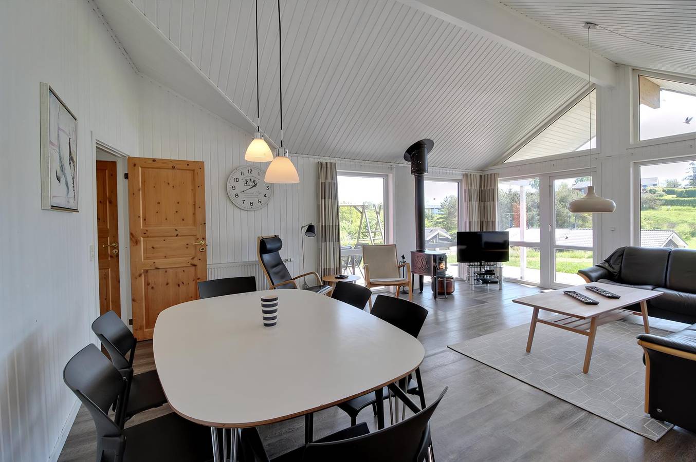 Stunning home in Ebeltoft w/ Indoor swimming pool, 3 Bedrooms and Sauna in Lyngsbæk Strand, Ebeltoft
