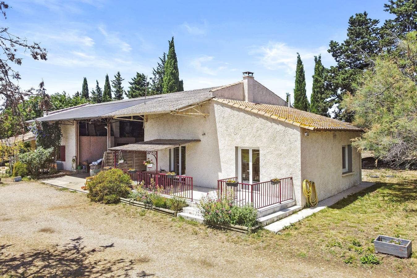 Casa vacacional 'Gîte' con terraza privada, Wi-Fi y aire acondicionado in Saint-Gilles, Costa mediterránea (Francia)