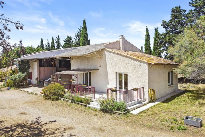 Maison de vacances pour 6 personnes, avec jardin, animaux acceptés en Camargue