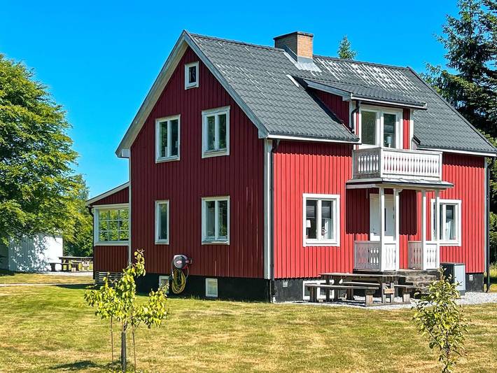 Ferienhaus für 7 Personen, mit Balkon und Terrasse sowie Garten in Herrljunga