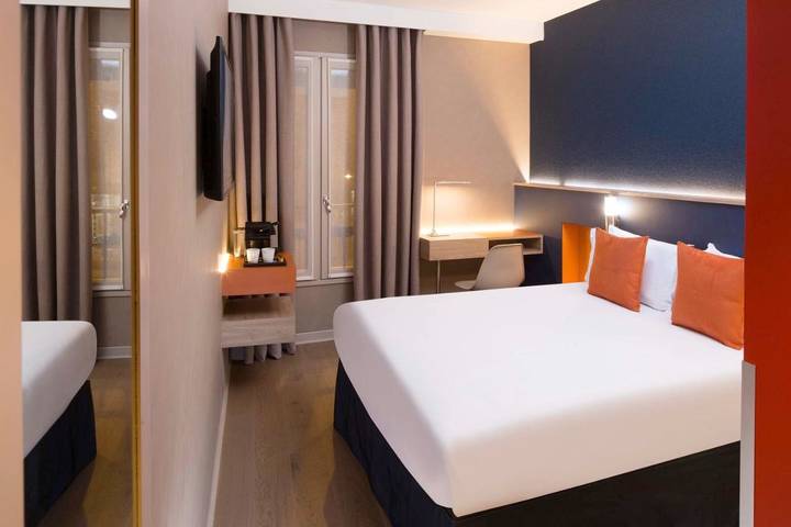 Hôtel pour 4 personnes à Bourg-la-Reine - 4