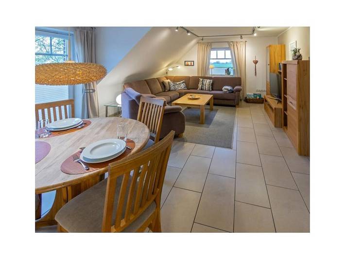 Ferienhaus für 2 Personen, mit Balkon/Terrasse und Balkon sowie Sauna in Norden-Norddeich