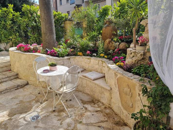 Chambre d’hôte pour 2 personnes, avec jardin, animaux acceptés dans Santo Stefano