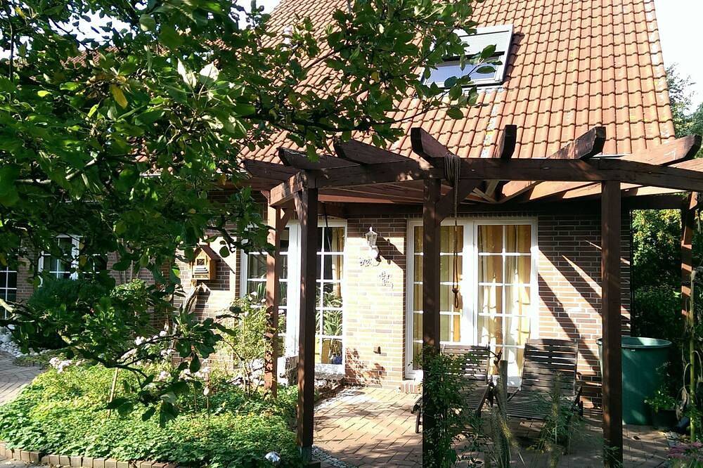 Entspannen im Jeddeloher Igel-Haus in Edewecht, Ammerland