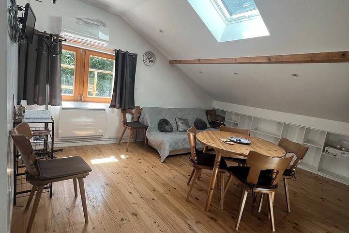 Ganze Wohnung, Charming 1-bedroom apartment in Lélex in Lélex, Regionaler Naturpark Hochjura