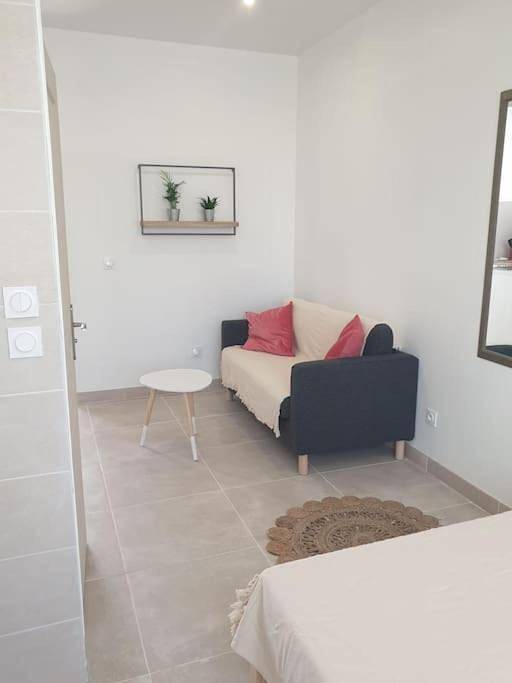 Gîte pour 2 personnes, avec terrasse et vue, animaux acceptés dans Plage Sarrail   Rive Gauche
