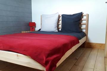 Gîte pour 4 personnes, avec terrasse à Grosville
