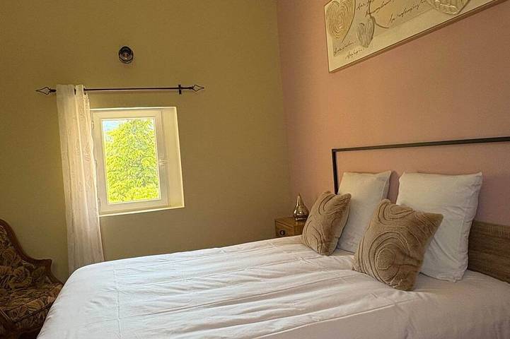 Location de vacances pour 2 personnes, avec Jardin et Piscine à Beaumont-du-Ventoux - 4