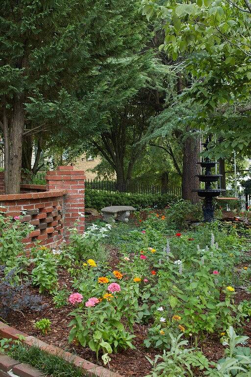 Vacation rental for 6 people, with yard and balcony in Birmingham (AL)