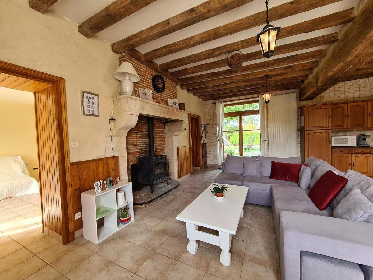 Maison de campagne en Berry, proche Châteaux de Loire - Fr-1-591-756 in Clion, Région de Châteauroux
