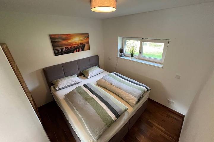 Ganze Wohnung, Charmantes Apartment im Münchner Osten in guter Lage zur Therme Erding in Finsing, Landkreis Erding