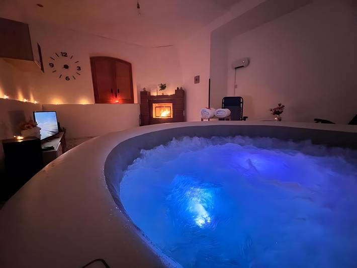 Villa für 2 Personen, mit Garten und Whirlpool auf Sizilien - 2