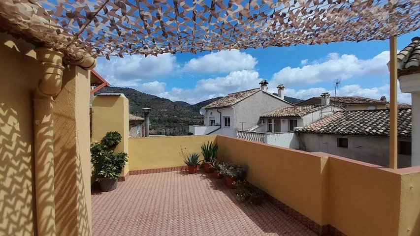 Ferienhaus für 6 Personen, mit Ausblick und Balkon - 1
