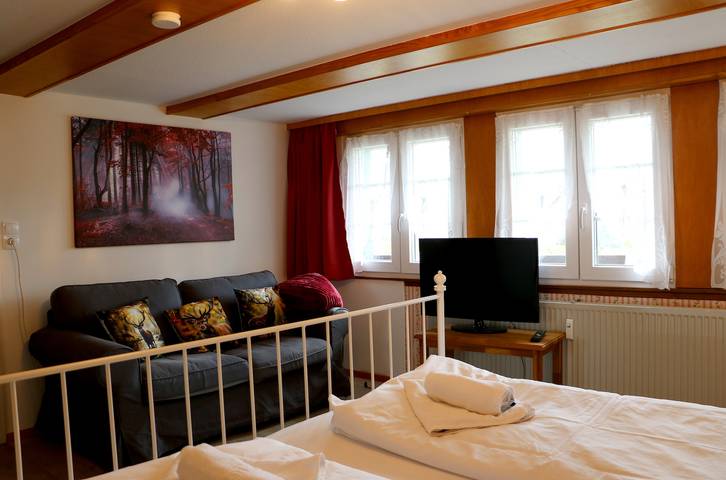 Ganze Ferienwohnung, Schwarzwaldhaus Wiesenblick - App. "Blumenzimmer" in Todtmoos in Todtmoos - Weg, Todtmoos