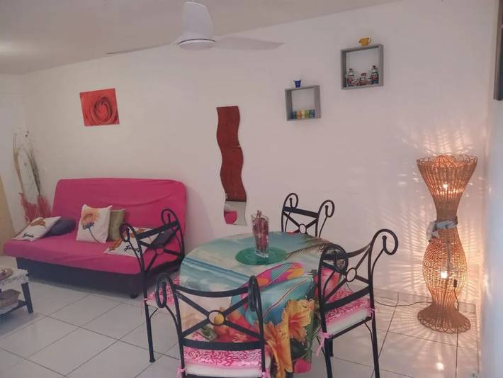 Apartamento entero, Apartamento luminoso Sainte‑Anne 36 m², jardín in Sainte-Anne, Guadalupe