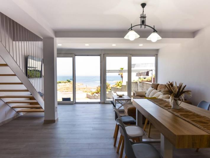 Casa vacanza per 8 persone, con terrazza e giardino in Santander