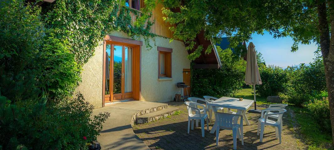 Gîte pour 8 personnes, avec terrasse et jardin à Saint-Hilaire (Isère) - 2