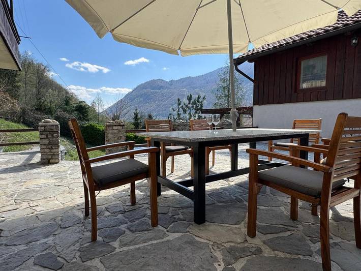 Location de vacances pour 12 personnes, avec terrasse ainsi que jardin et vue, animaux acceptés à Tolmin - 2