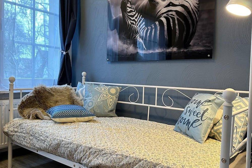 Ganze Wohnung, Alter Bahnhof, mit optionalem Whirlpool und Sauna in Dahlem, Rureifel (Nordrhein-westfalen)