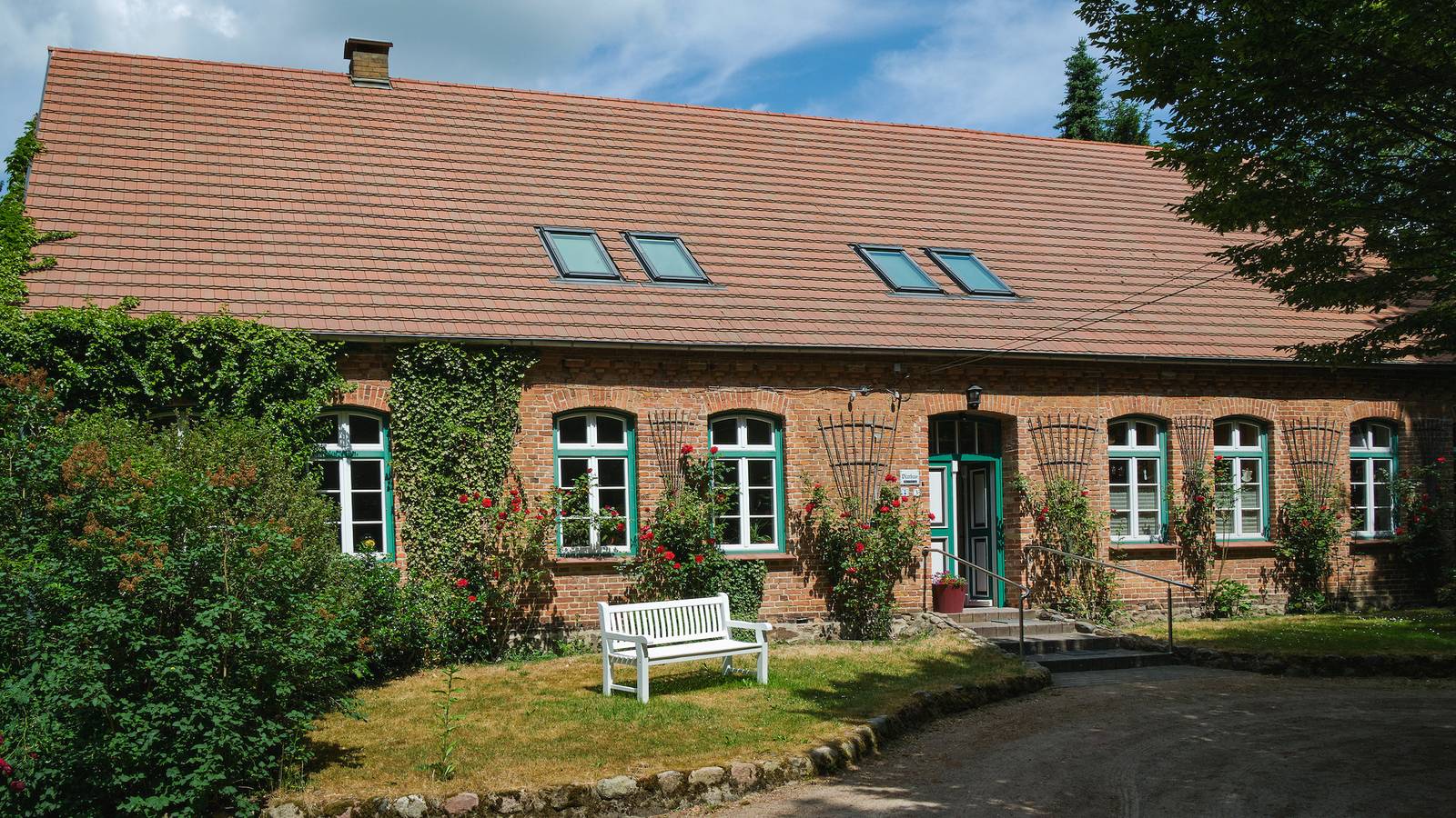 Appartement de vacances entier, Ferienwohnung im Pfarrhaus Kölzow in Dettmannsdorf, Recknitz-Trebeltal