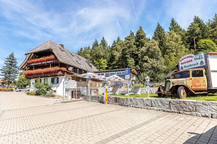 Zimmer für 2 Personen, mit Balkon und Sauna sowie Garten - 1