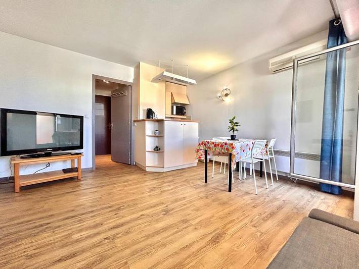 Gîte pour 4 personnes, avec terrasse, animaux acceptés dans Plage Beau Rivage Saint Raphael - 4