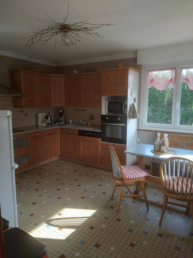 Location de vacances pour 35 personnes, avec vue et balcon à La Bourgonce - 4