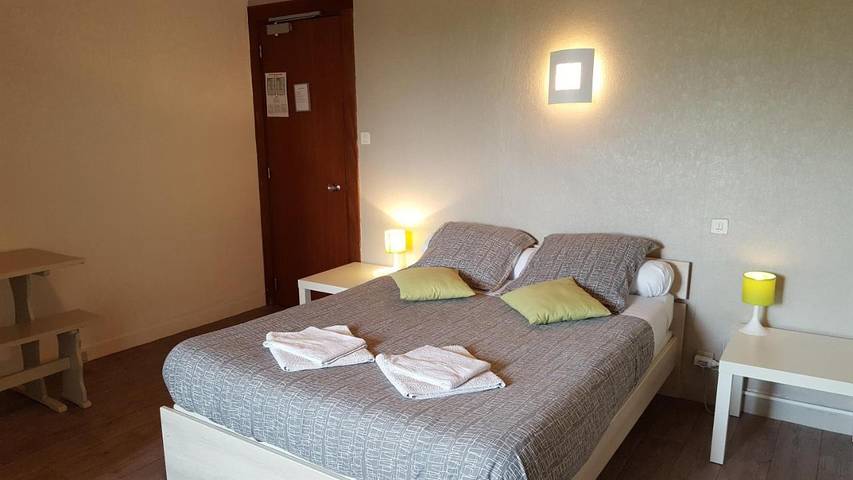 Hôtel pour 2 personnes, avec terrasse, animaux acceptés