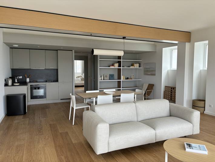 Gîte pour 4 personnes, avec jardin, adapté aux familles dans Plage Tresmeur - 2