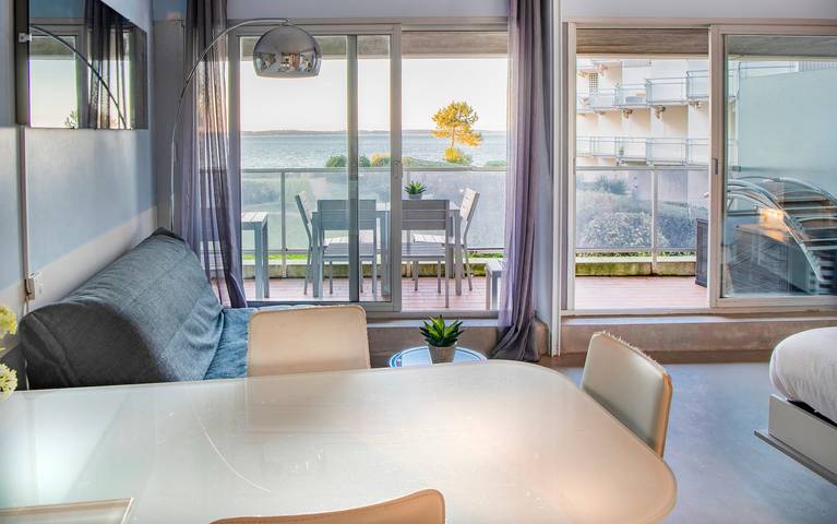 Ferienwohnung für 4 Personen, mit Terrasse in Gironde - 2