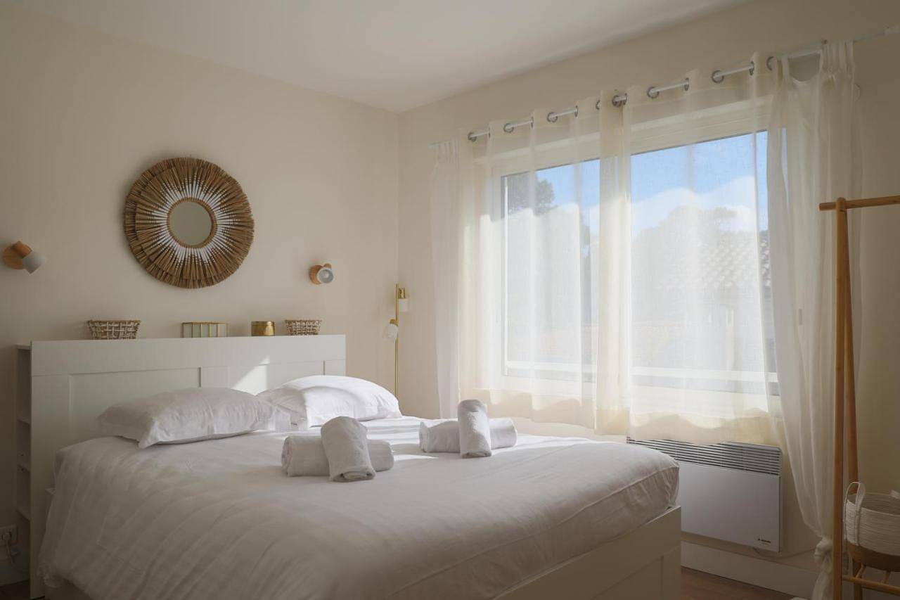 Appartement entier, T2, 50 m beach, balcony with sea view in Pyla-sur-Mer, La Teste-de-Buch