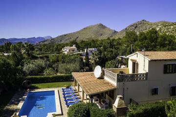 Villa in Pollença, Serra de Tramuntana für 6 