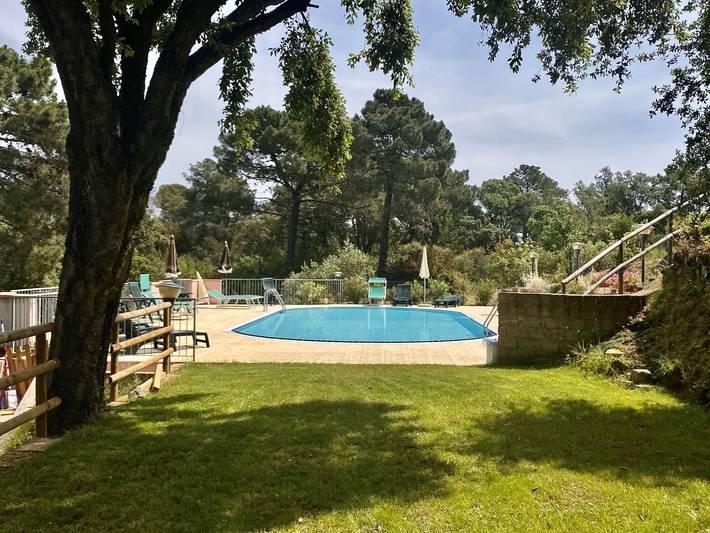 Ferienwohnung für 4 Personen, mit Terrasse und Garten sowie Pool auf Elba