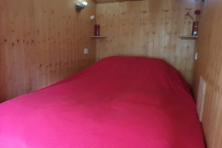 Location de vacances pour 4 personnes, avec jardin à Peyrat-la-Nonière - 3