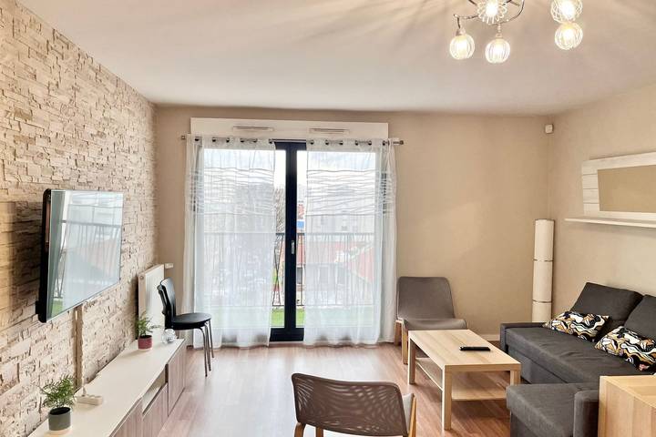 Gîte pour 4 personnes, avec balcon à Aubervilliers - 2