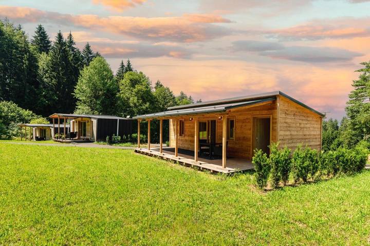 Chalet für 3 Personen, mit Ausblick und Garten - 1