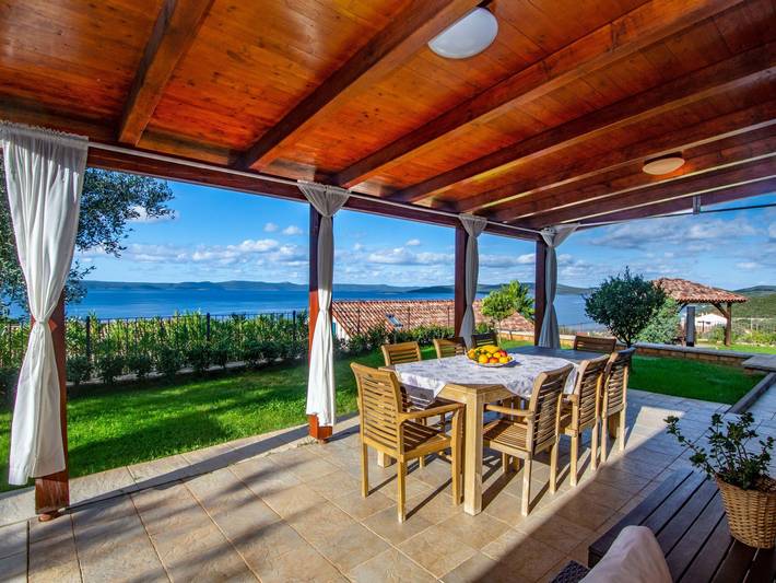 Ferienhaus für 8 Personen, mit Terrasse und Garten - 1