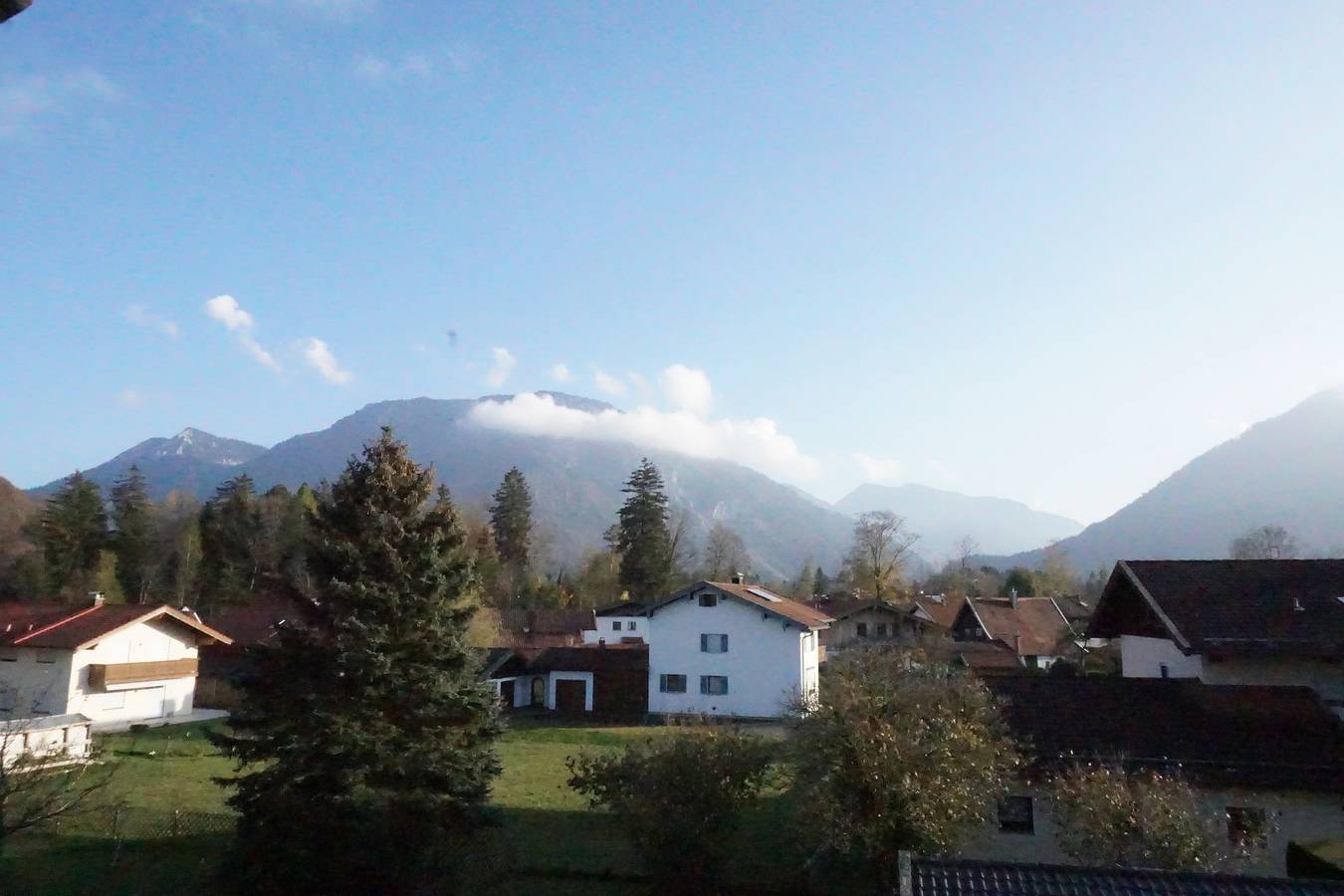 Ganze Ferienwohnung, Haus Alpenblick inkl. Chiemgaukarte - Ferienwohnung Sonntagshorn 36qm, Balkon, 1 Schlafzimmer, Wohnzimmer, Wlan, 3 P. in Ruhpolding, Bayerische Alpen
