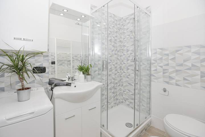 Hel lägenhet, Apartment 'Maison Sirivle 7.4' with Wi-Fi in Genova (City), Genua