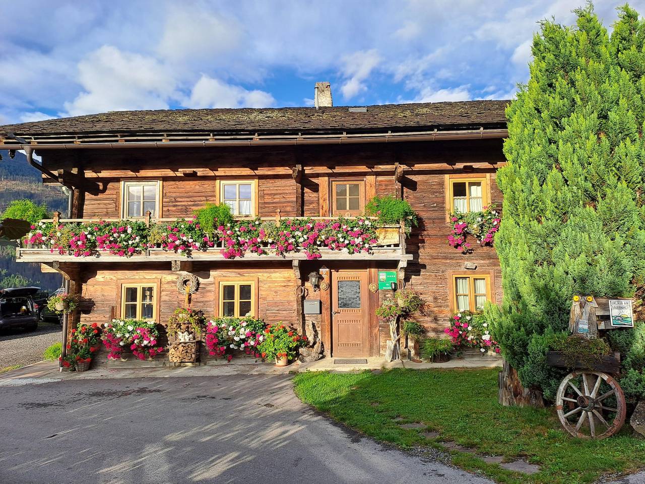 Doppelzimmer,Zirbenzimmer Dusche, Wc, Nichtraucher in Matrei in Osttirol, Bezirk Lienz